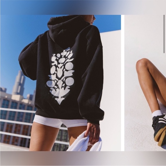 NWOT Free People FP Movement Final Call Buti Logo Hoodie - black white - M *IR* - Picture 2 of 12